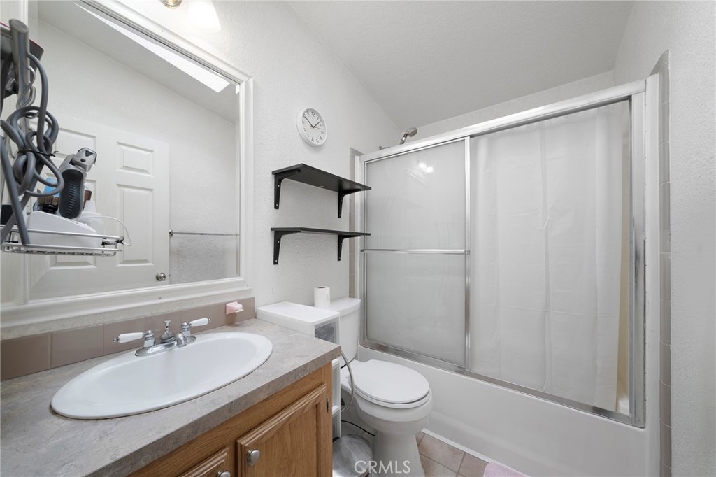 1401 W 9th 103 Property Photo 24