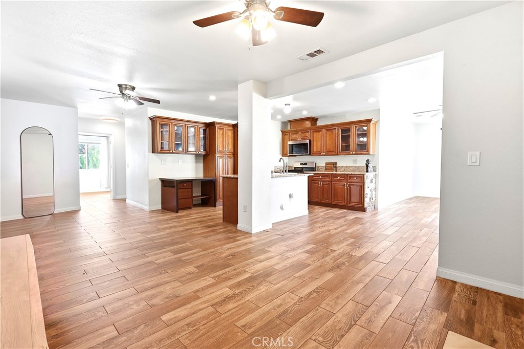 2972 Westchester Drive Property Photo 8