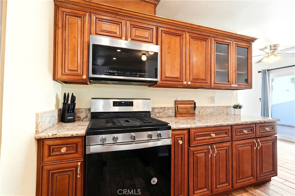 2972 Westchester Drive Property Photo 10