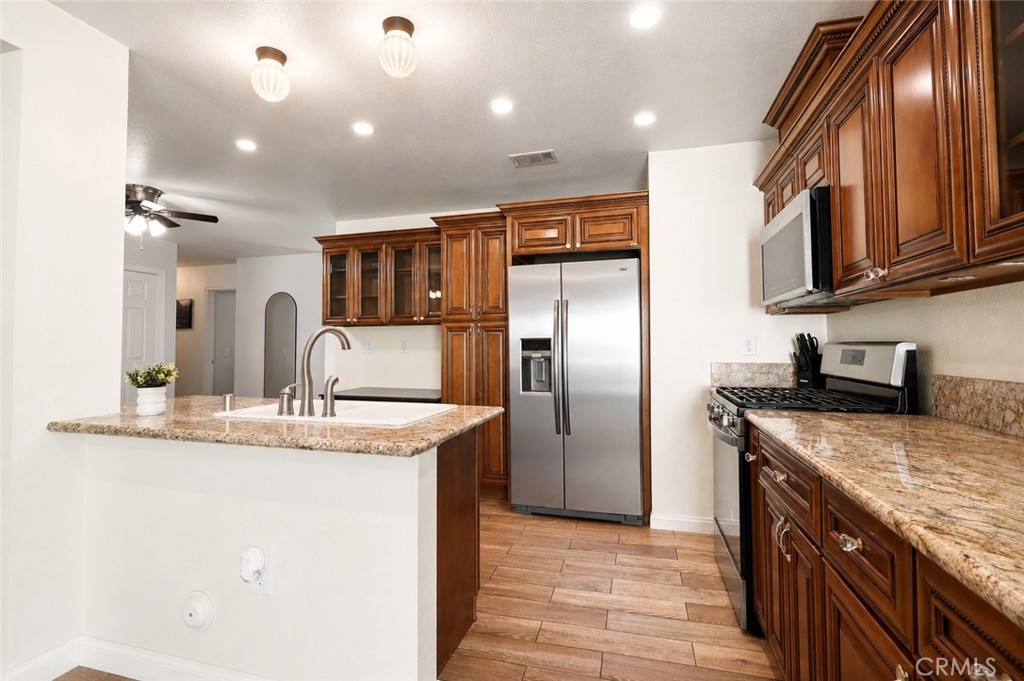 2972 Westchester Drive Property Photo 11