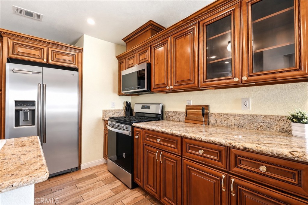 2972 Westchester Drive Property Photo 12