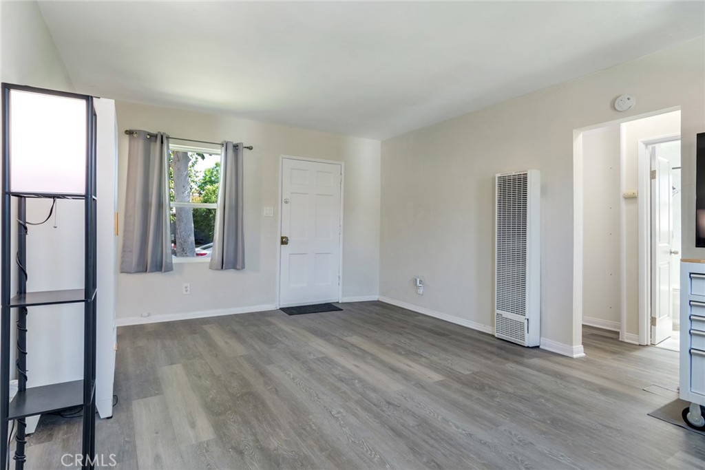 1574 W 20th Street Property Photo 13