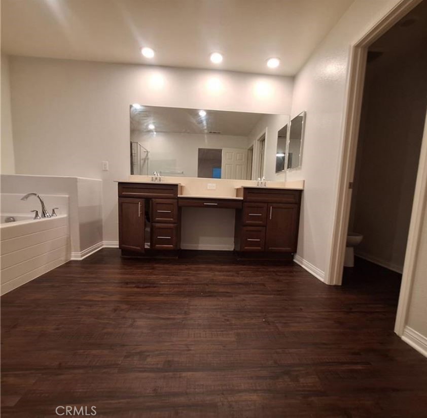 825 Parisa Place Property Photo 12