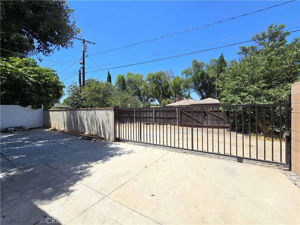 4653 Emerson Street Property Photo 19