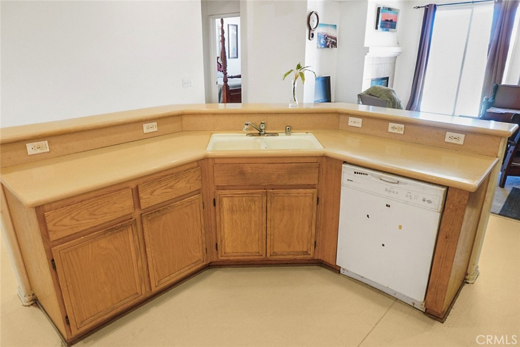 16026 Greyrock Property Photo 8