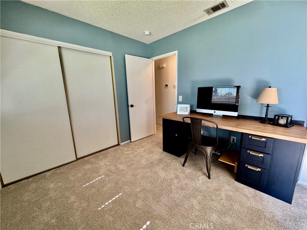 1630 Carmel Circle E Property Photo 12