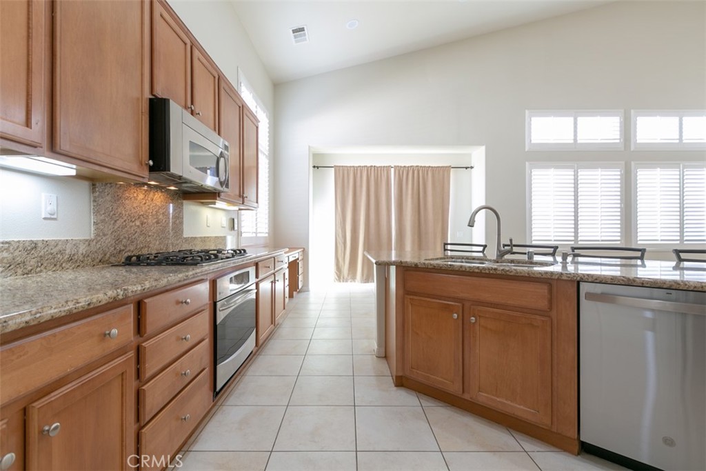 41640 Merryvale Lane Property Photo 11