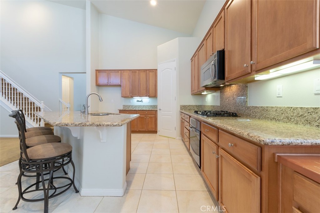 41640 Merryvale Lane Property Photo 12