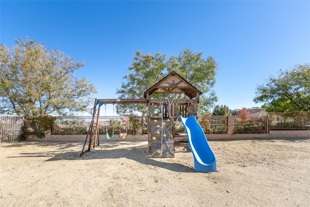 41640 Merryvale Lane Property Photo 44
