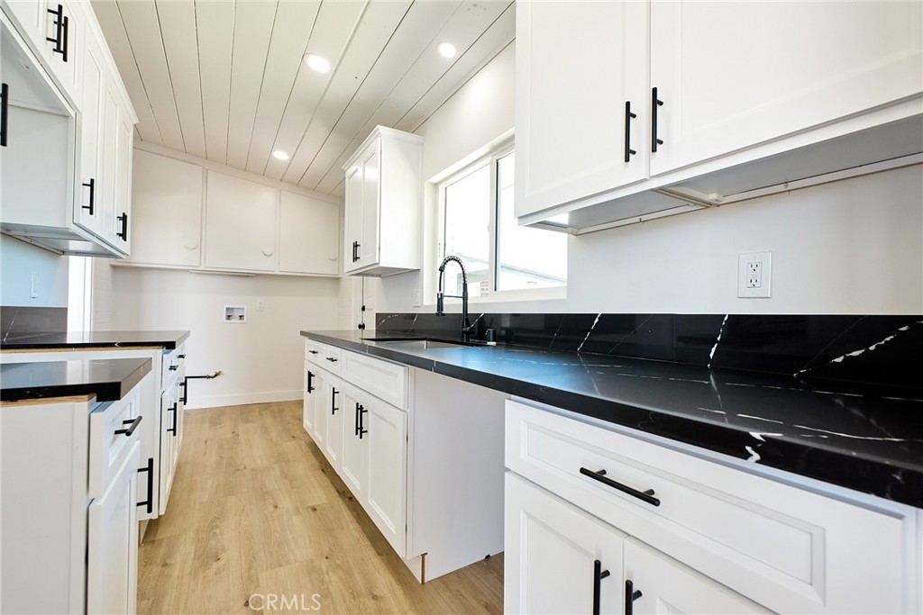 4264 Harrison Street Property Photo 6