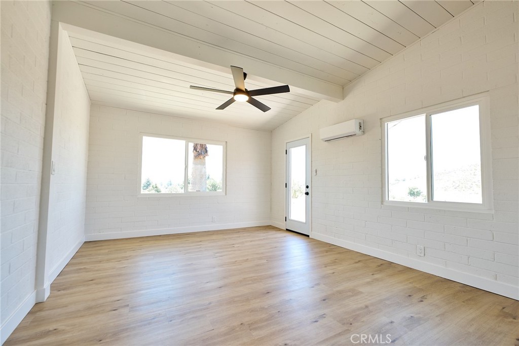 4264 Harrison Street Property Photo 17