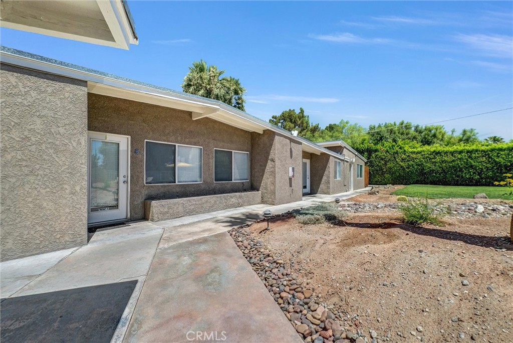 2200 E Sahara Road Property Photo 24