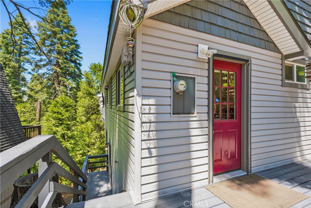 721 Ivy Property Photo 2