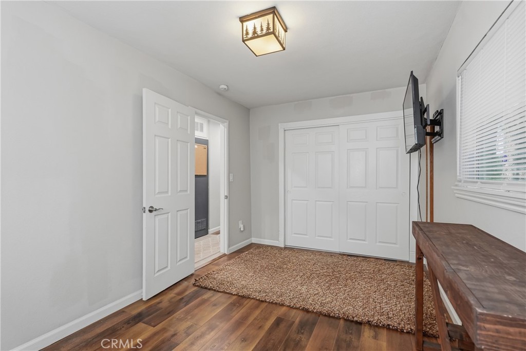 721 Ivy Property Photo 13
