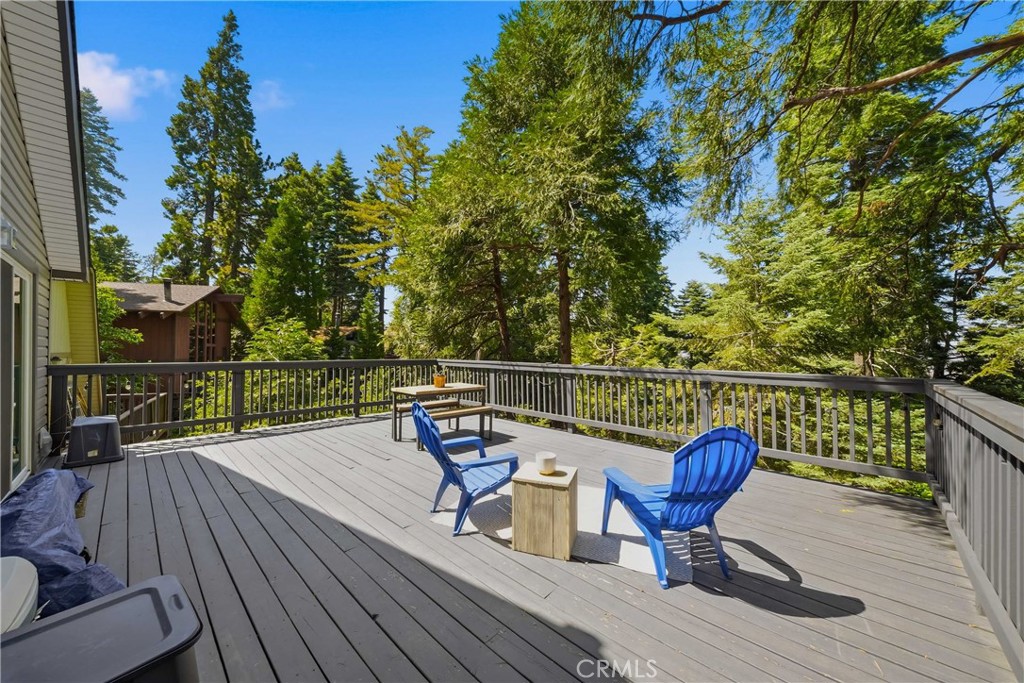 721 Ivy Property Photo 17