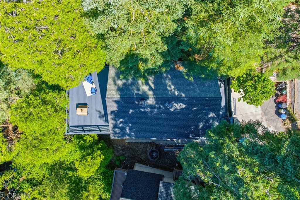 721 Ivy Property Photo 25