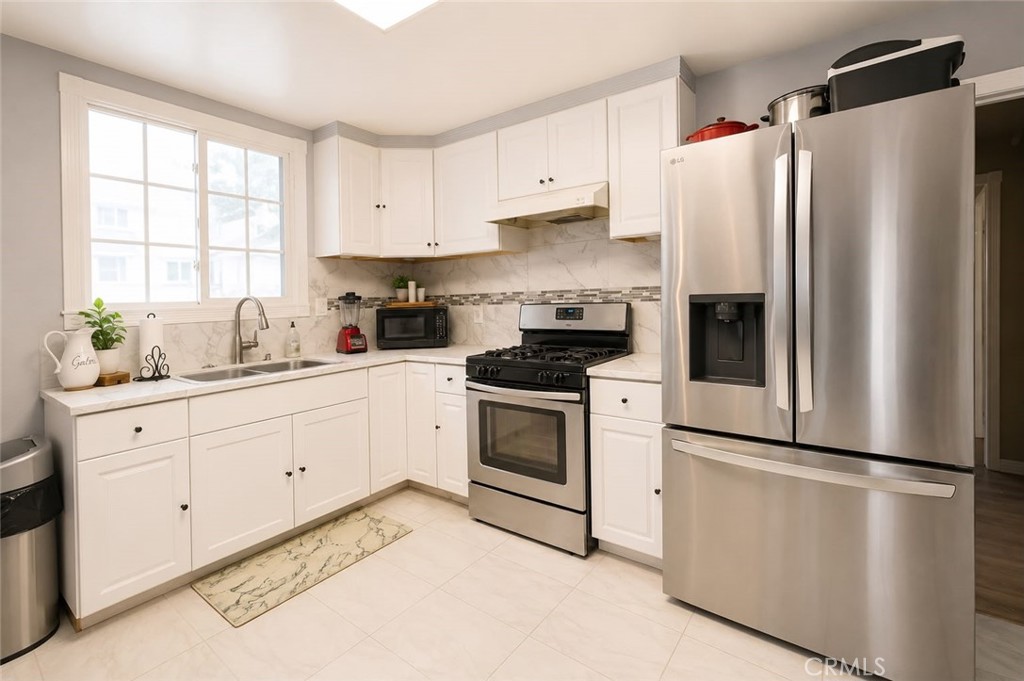 3934 Brockton Property Photo 16