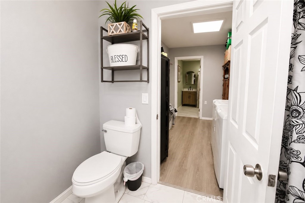 3934 Brockton Property Photo 24