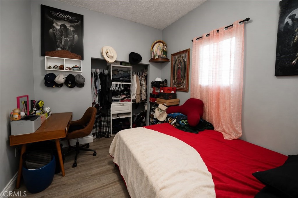 3934 Brockton Property Photo 26