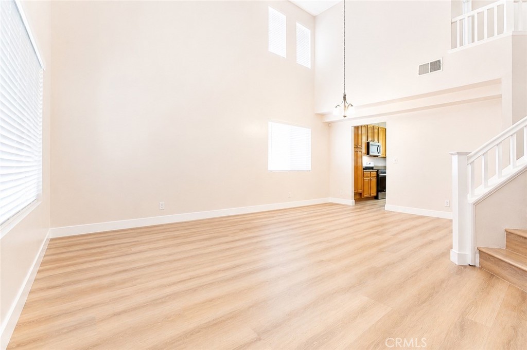 43123 Bloomingpark Property Photo 6