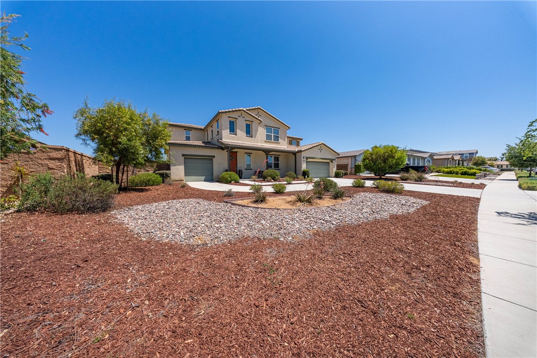 13862 Mardi Gras Property Photo 2
