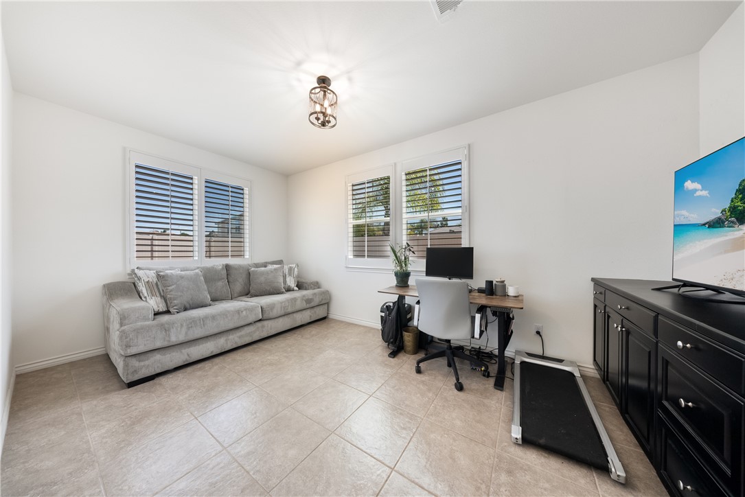 13862 Mardi Gras Property Photo 27