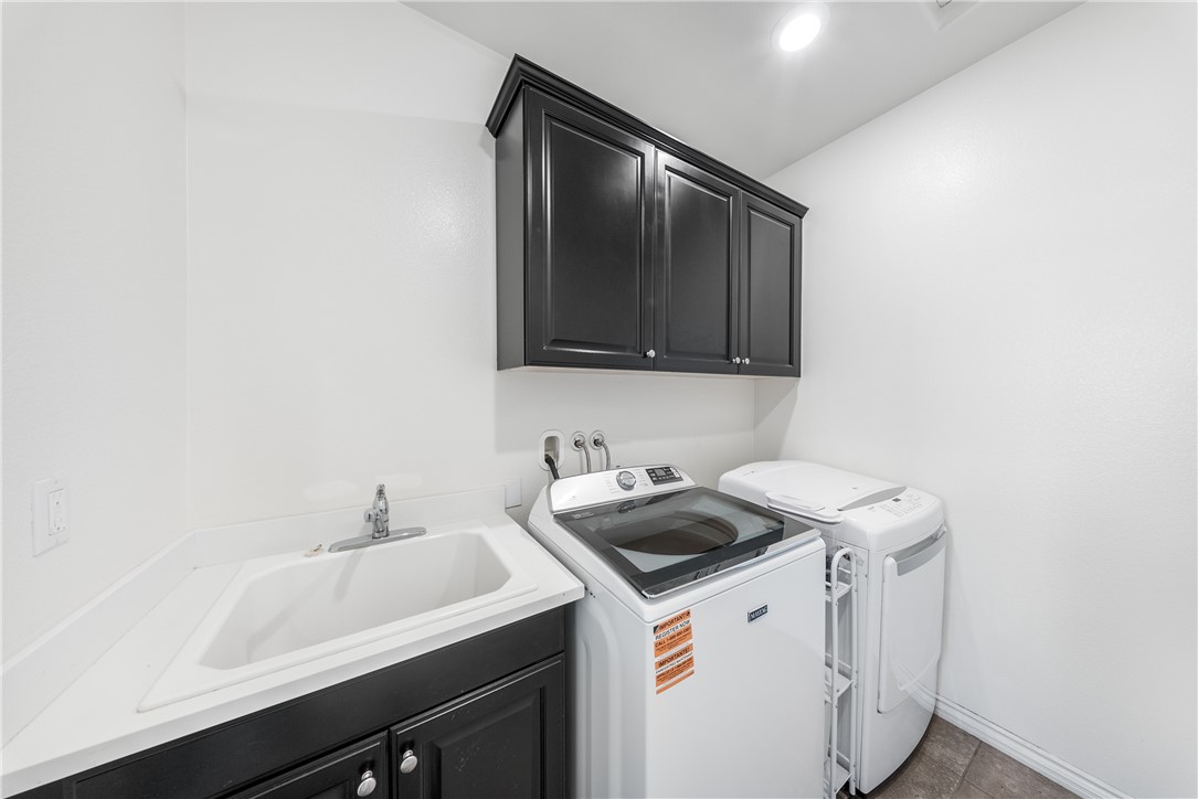 13862 Mardi Gras Property Photo 34