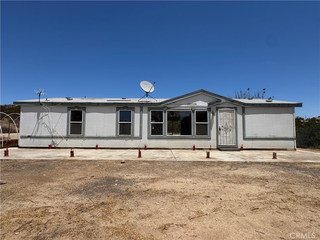 41251 Rope Road Property Photo 1
