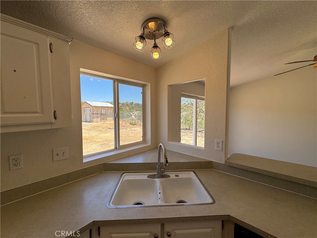 41251 Rope Road Property Photo 8