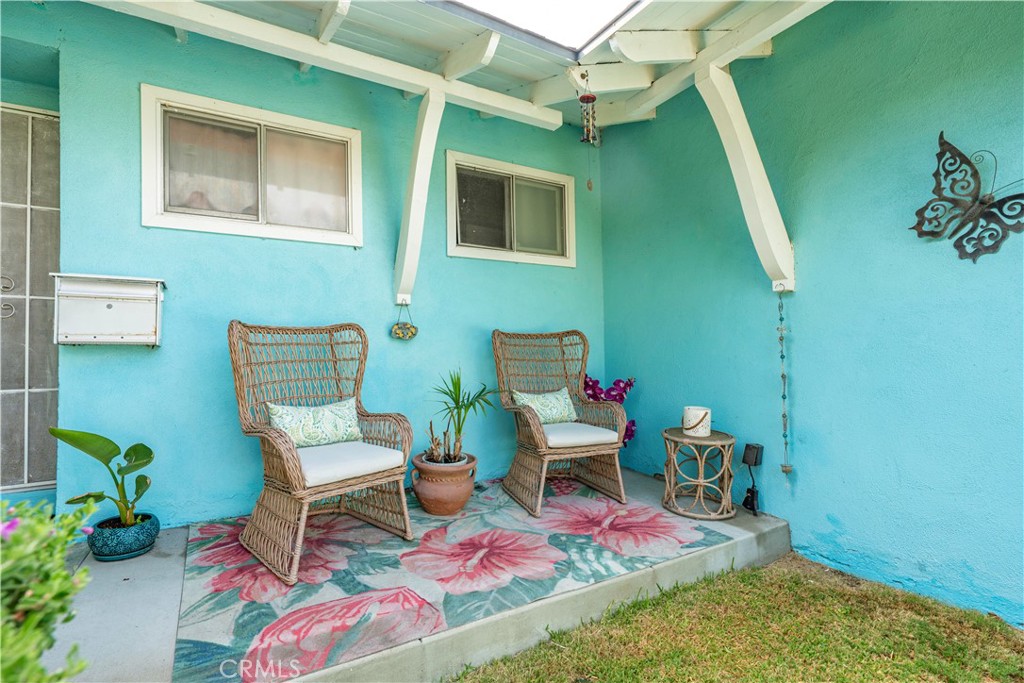 1853 Neff Avenue Property Photo 2