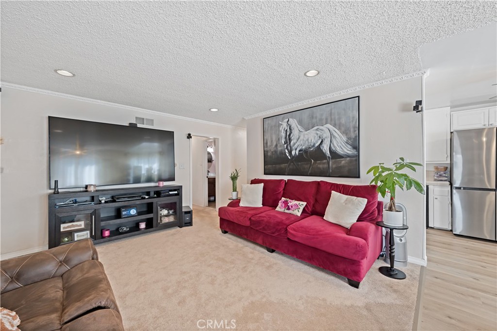 1853 Neff Avenue Property Photo 4