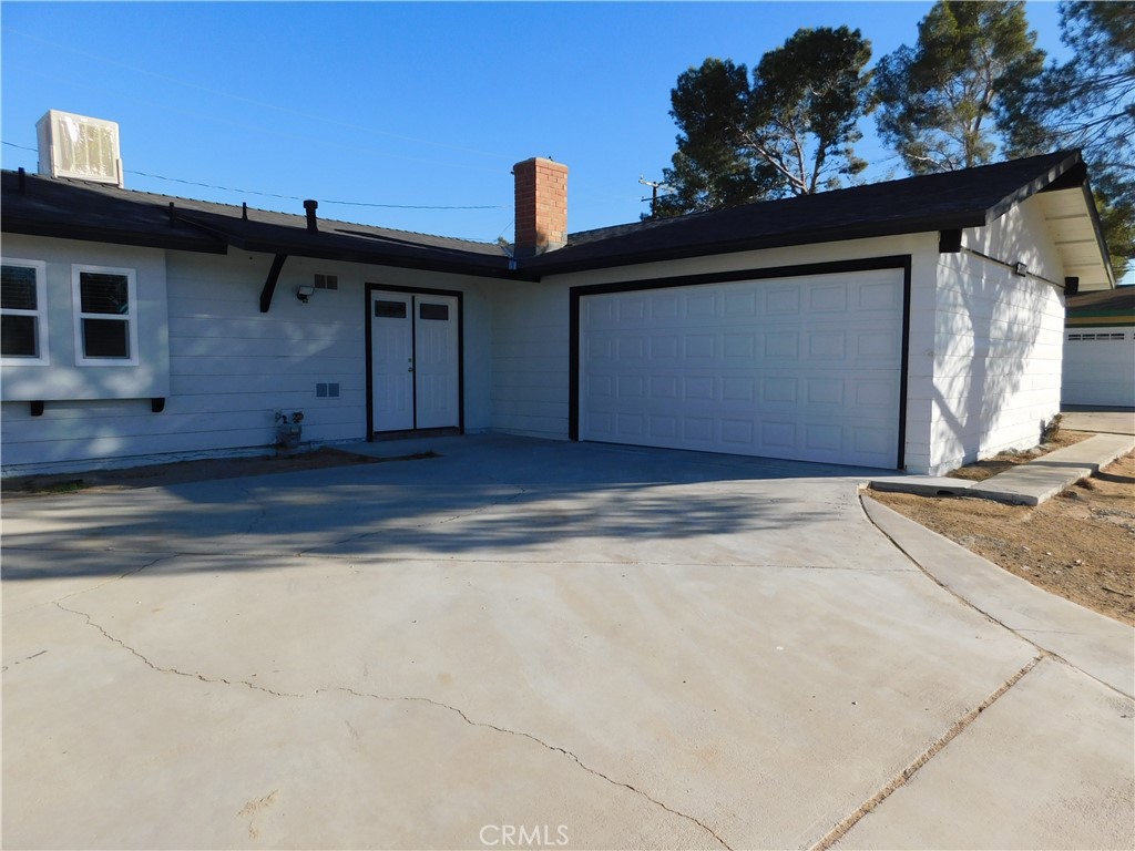 21306 Bancroft Court Property Photo 2