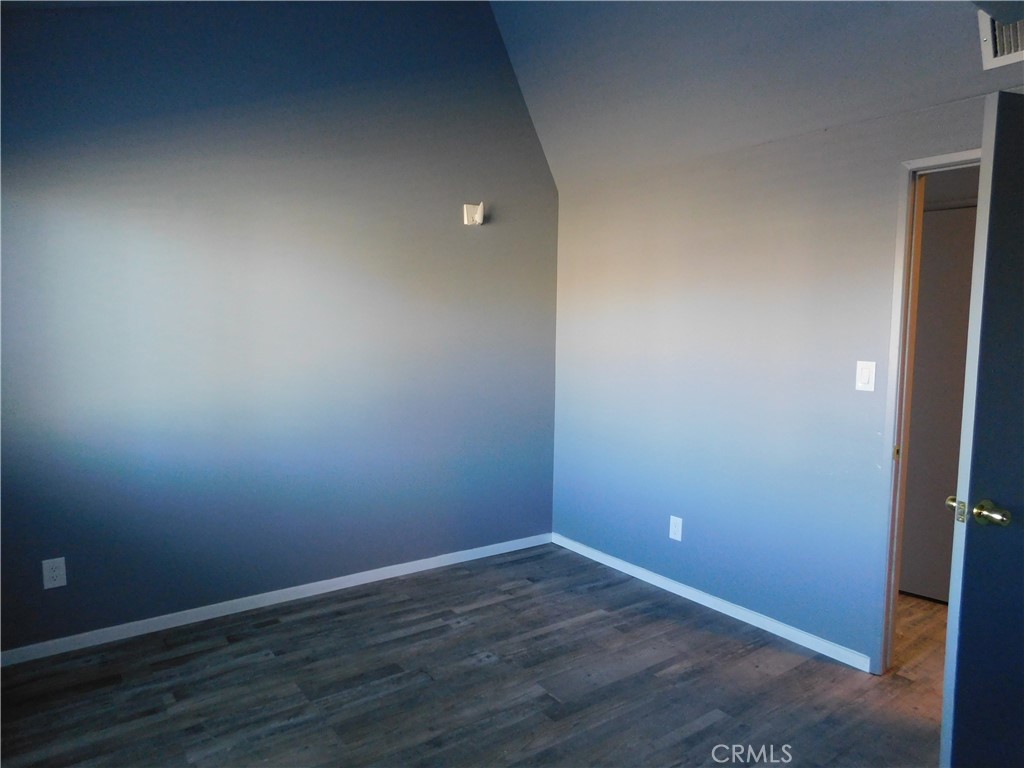 21306 Bancroft Court Property Photo 13