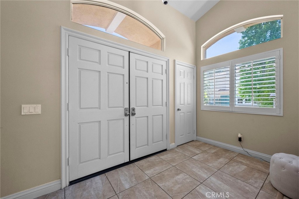 497 Bannister Way B Property Photo 2