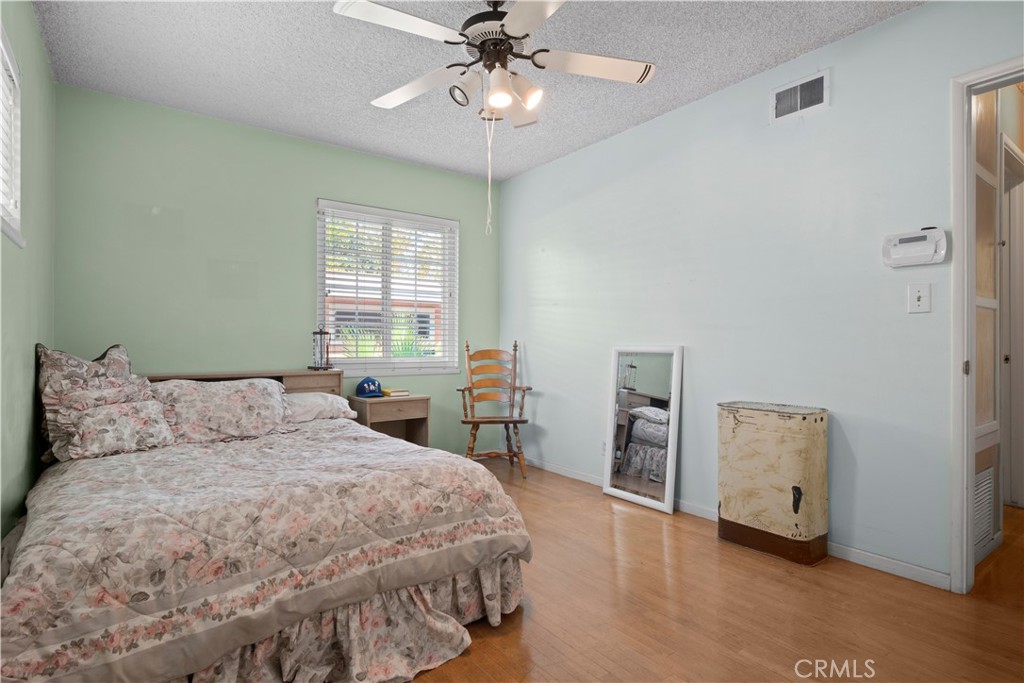 317 S Gardenglen Street Property Photo 6