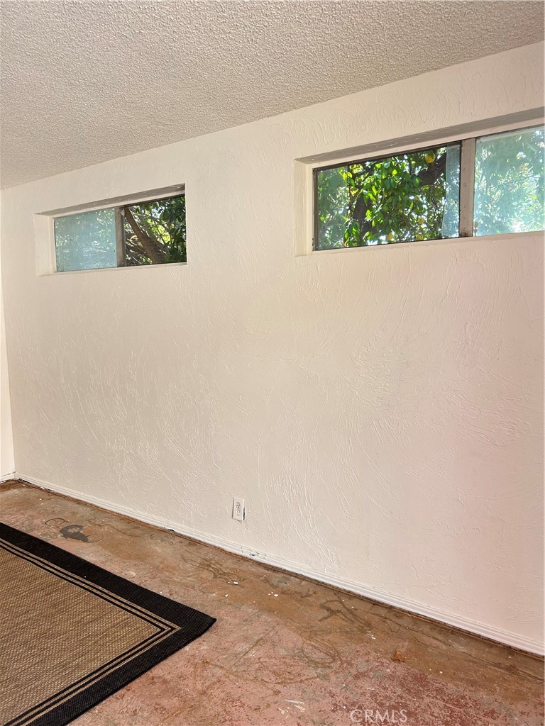 317 S Gardenglen Street Property Photo 24