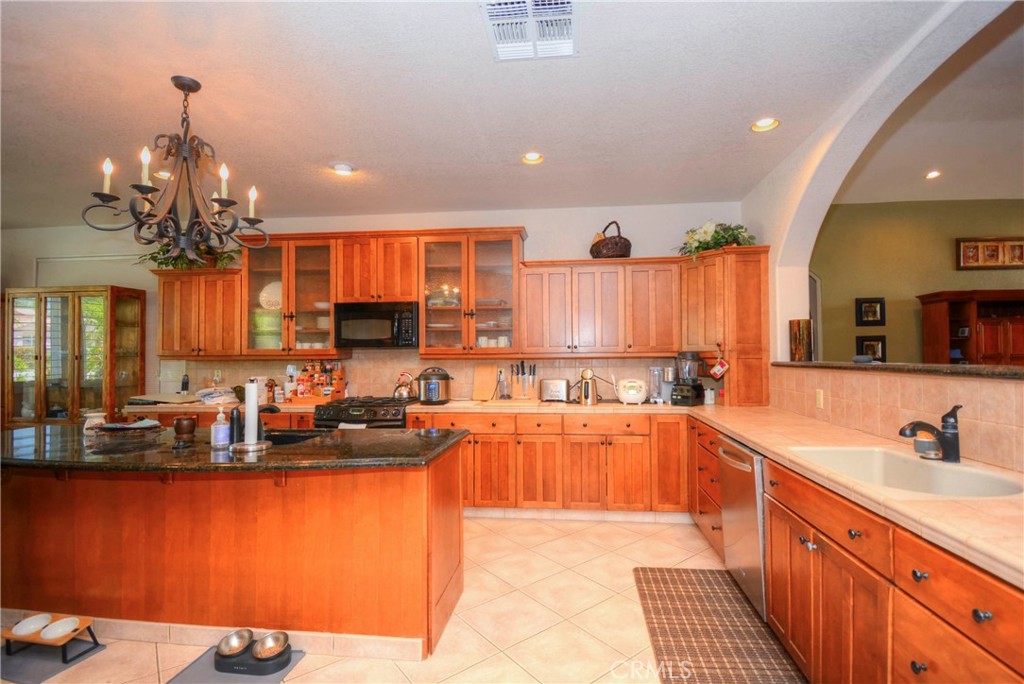 9660 Clubhouse Property Photo 14
