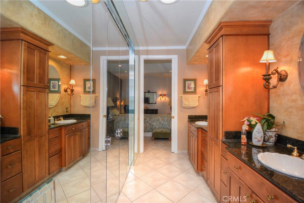 9660 Clubhouse Property Photo 16