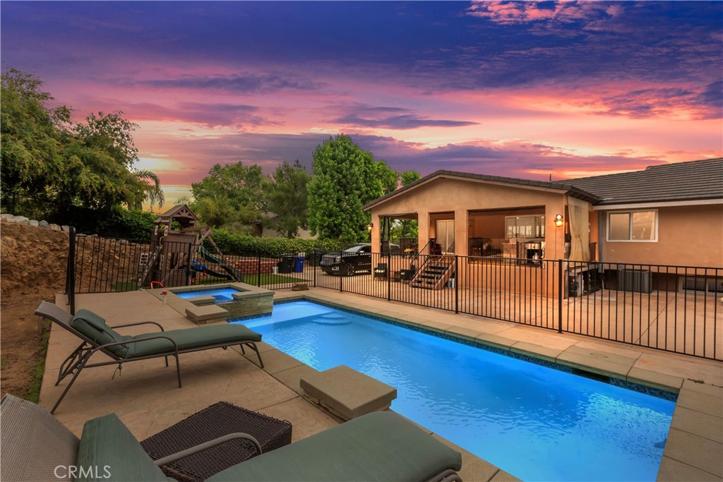 8954 Caballero Drive Property Photo 14