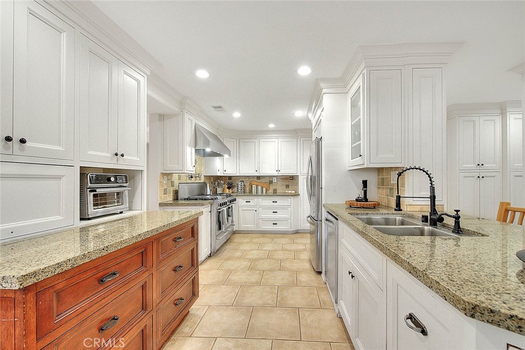 750 Jericho Property Photo 21