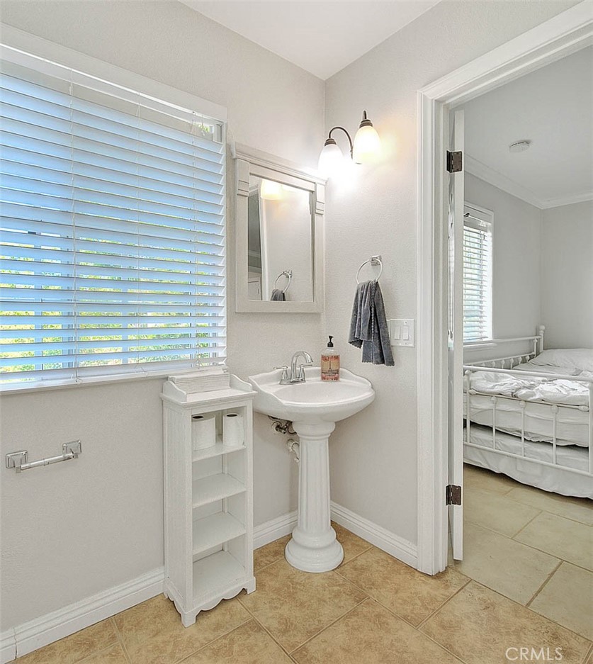 750 Jericho Property Photo 48