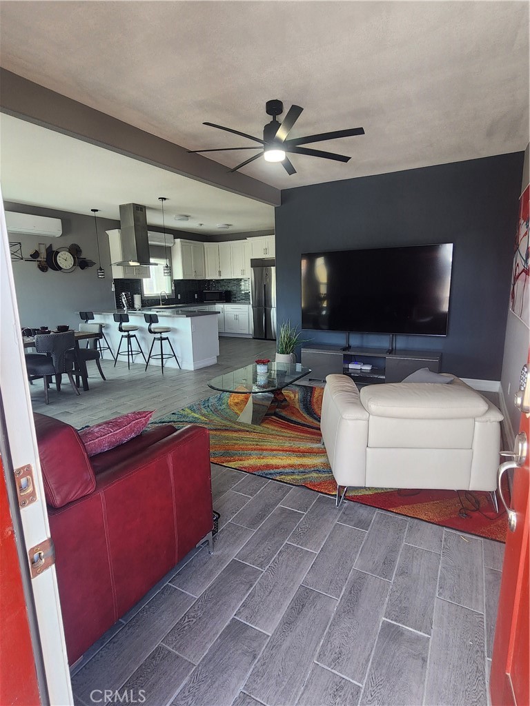 404 D Street Property Photo 2