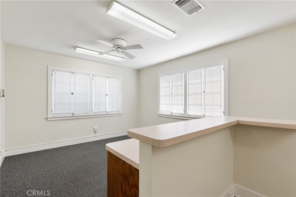 101 W Bennett Avenue Property Photo 16