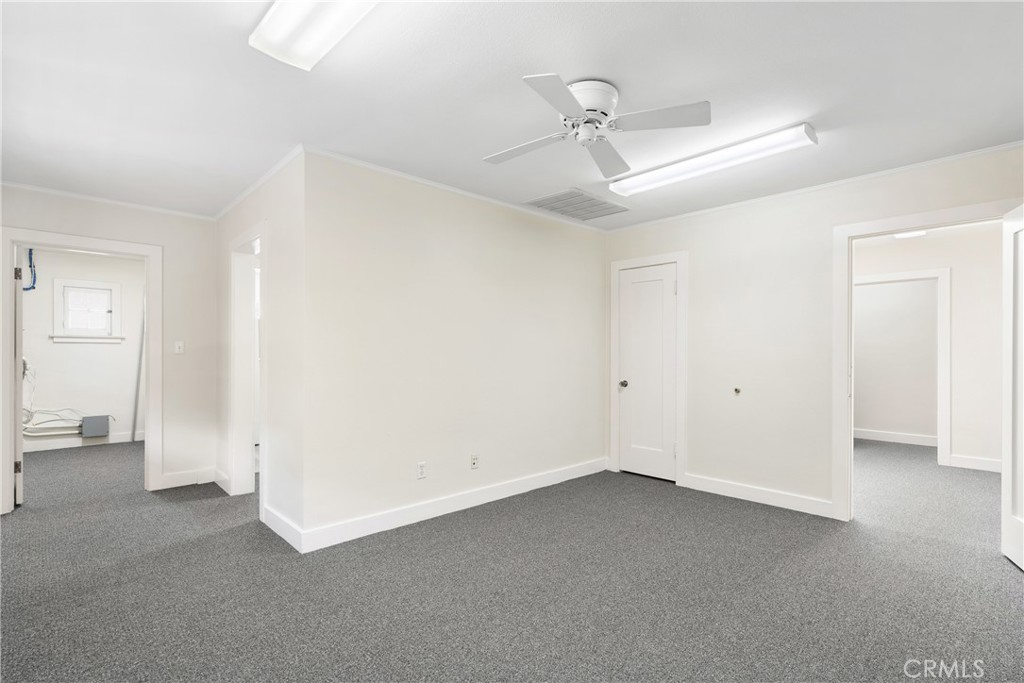 101 W Bennett Avenue Property Photo 32