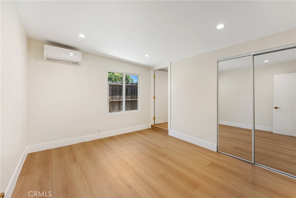 554 Balham Ave Avenue Property Photo 26