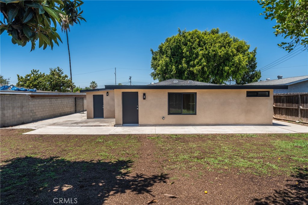554 Balham Ave Avenue Property Photo 33