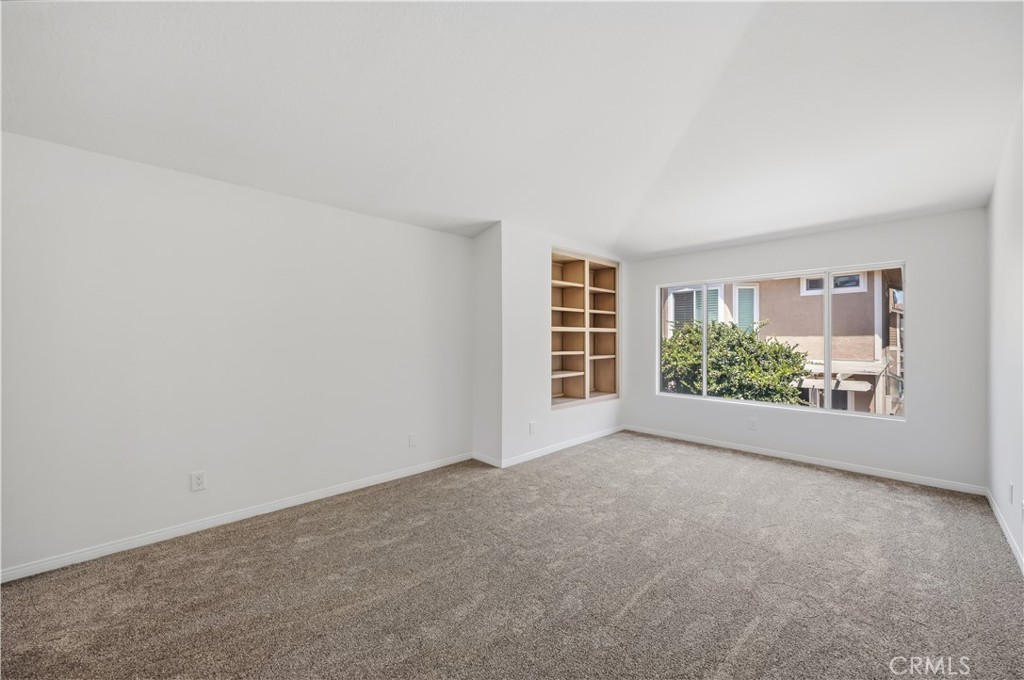 998 Lotus Circle Property Photo 15