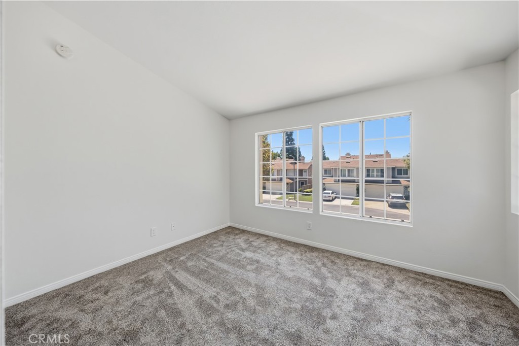 998 Lotus Circle Property Photo 22