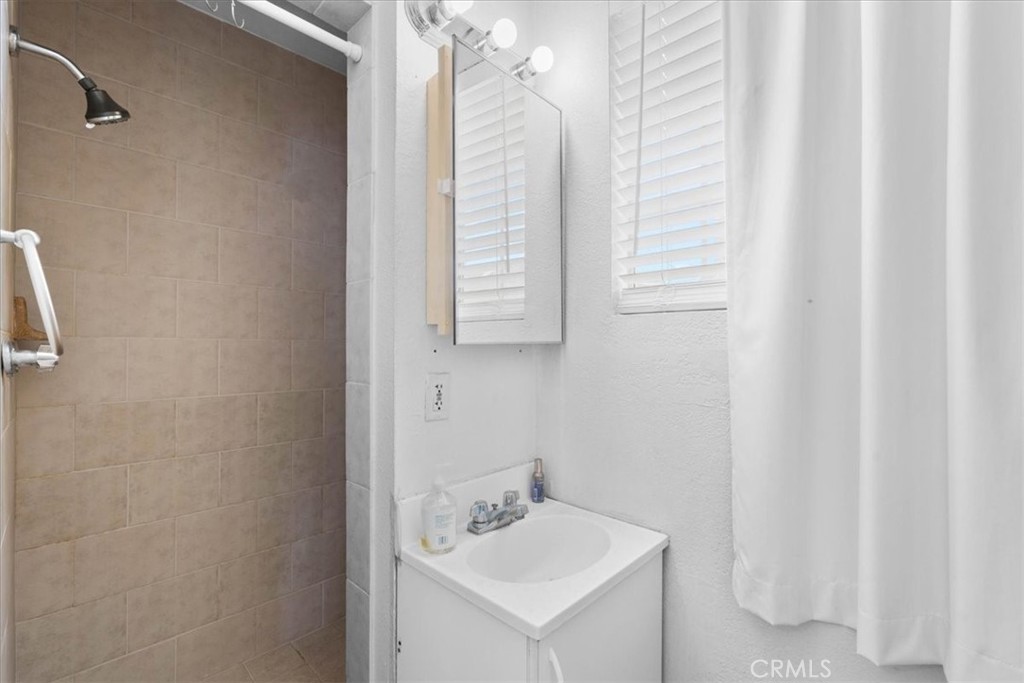 3974 5th Street Property Photo 27