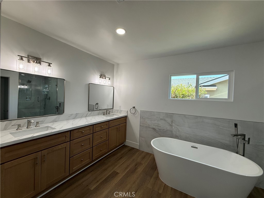 1532 E Old Badillo Property Photo 52